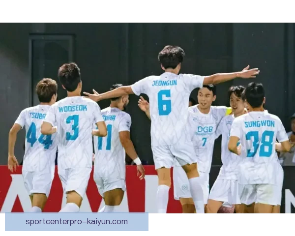 日本队在J联赛中豪取连胜，状态回暖展现强劲实力